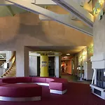 Hotel Mercure En Bresse 4*
