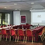 Hotel Mercure En Bresse 4*