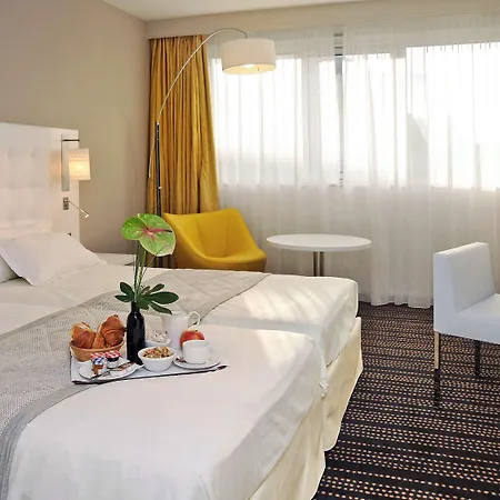 Hotel Mercure En Bresse