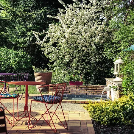 Hotell Mercure En Bresse