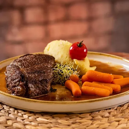 Mercure En Bresse Hotell 4*